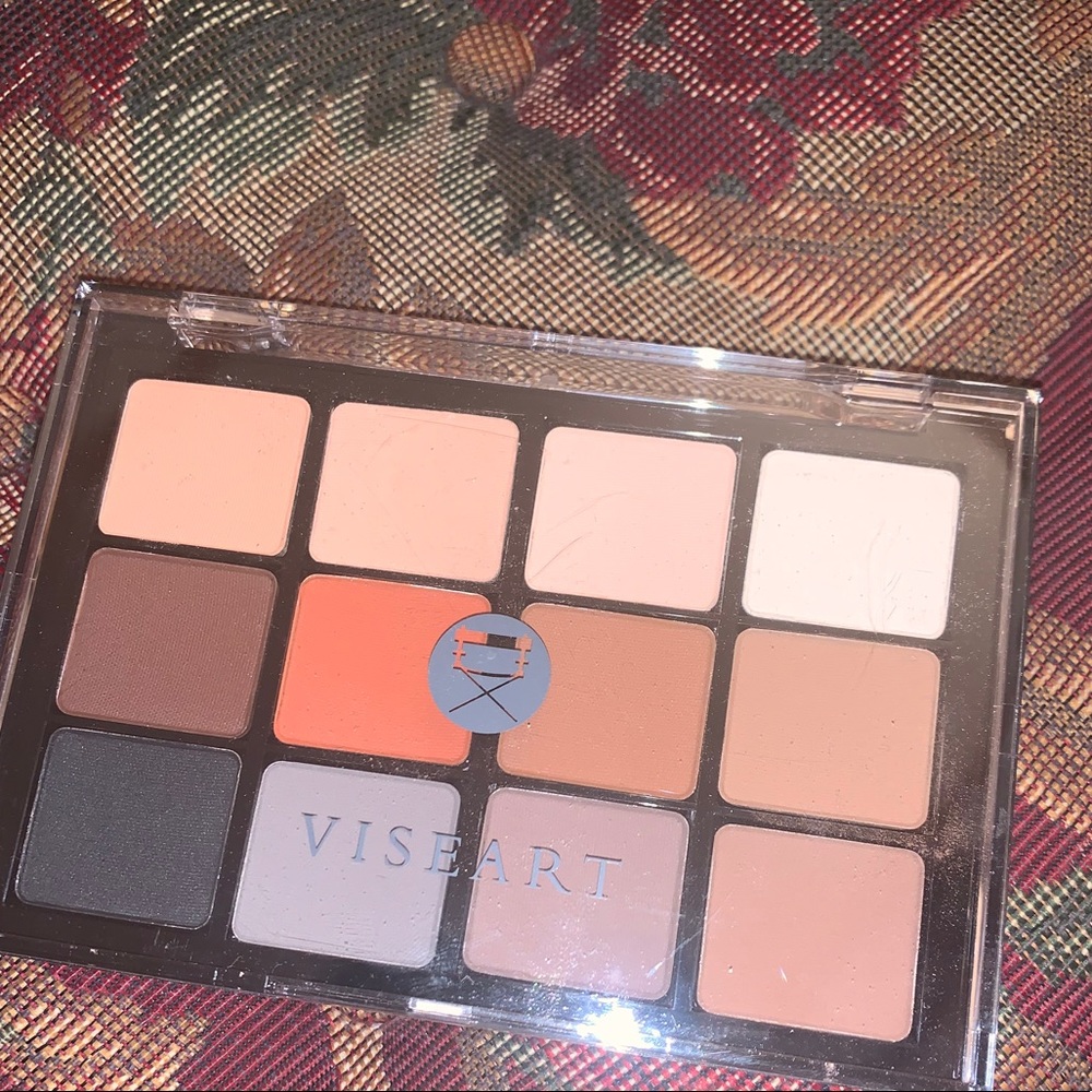Viseart eyeshadow palette neutral palette